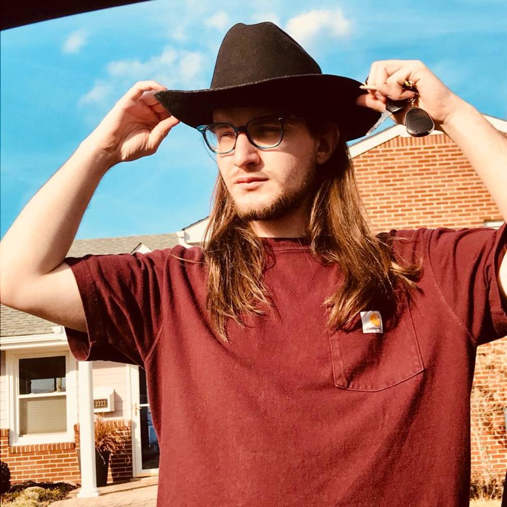 Meet your Posher, Ludo